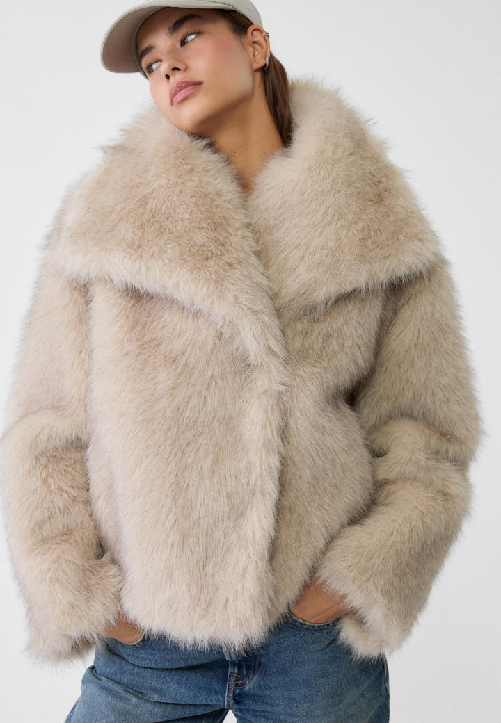 Lily Faux fur coat