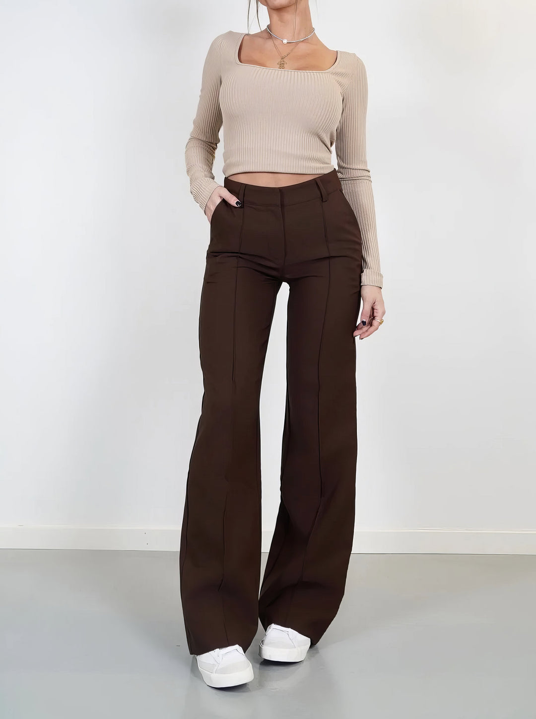 Wide leg trousers