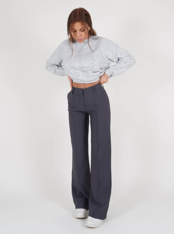 Wide leg trousers