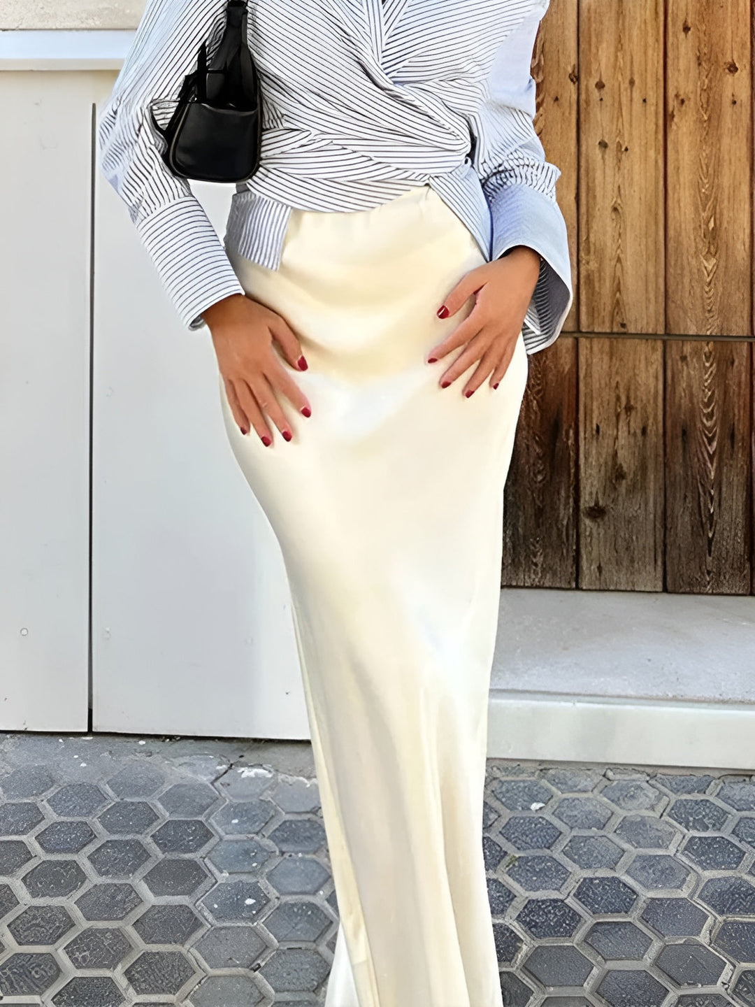 Silky chic long skirt