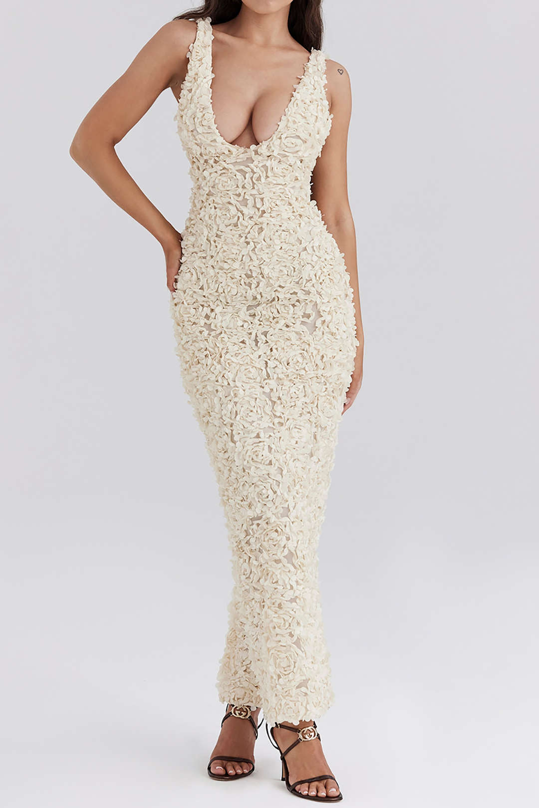 Appliques V-neck Slit Maxi Dress