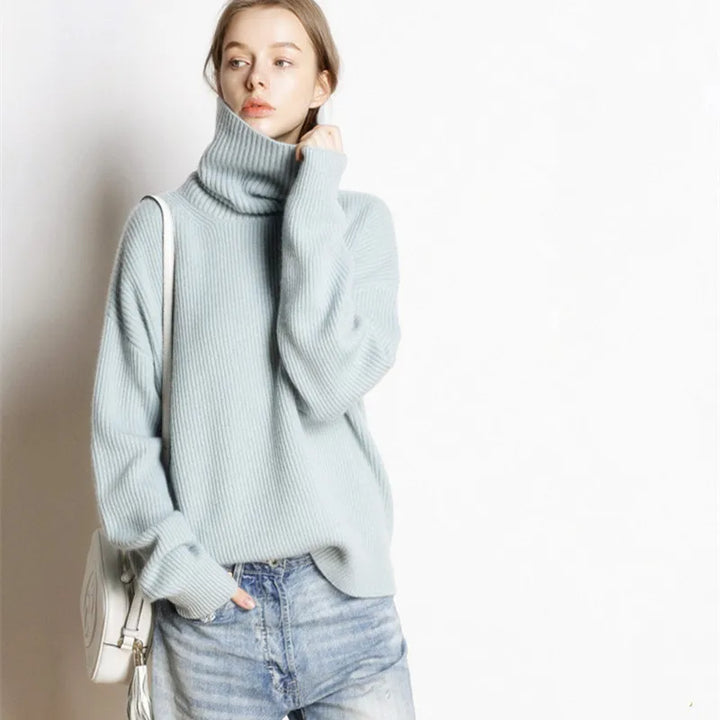 Knitted oversized turtleneck