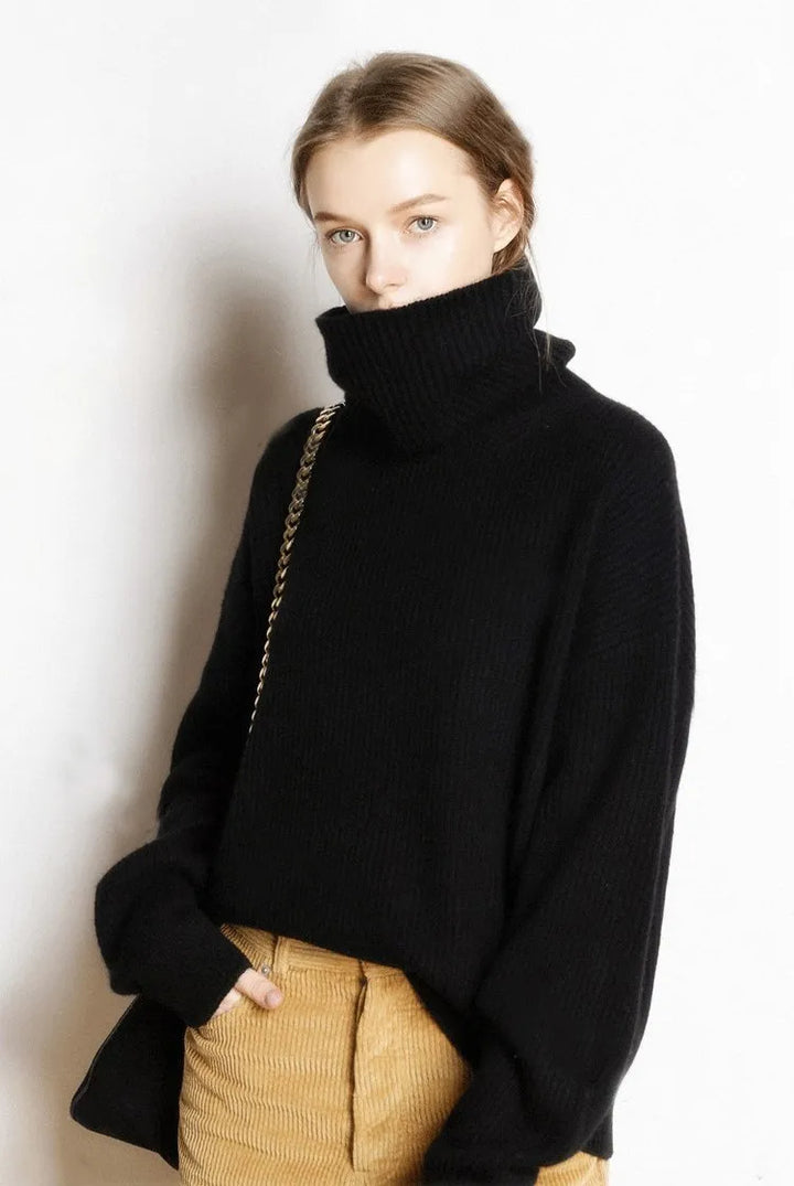 Knitted oversized turtleneck