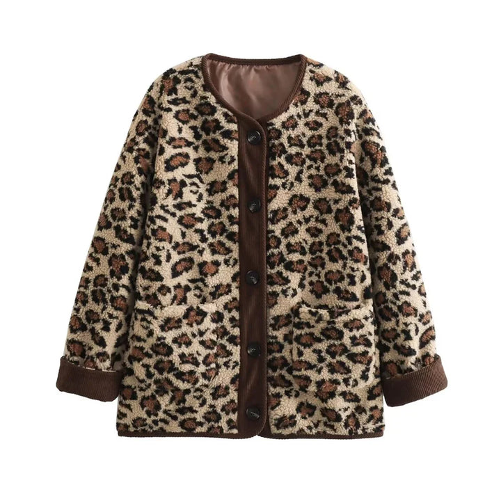 Trendy leopard coat