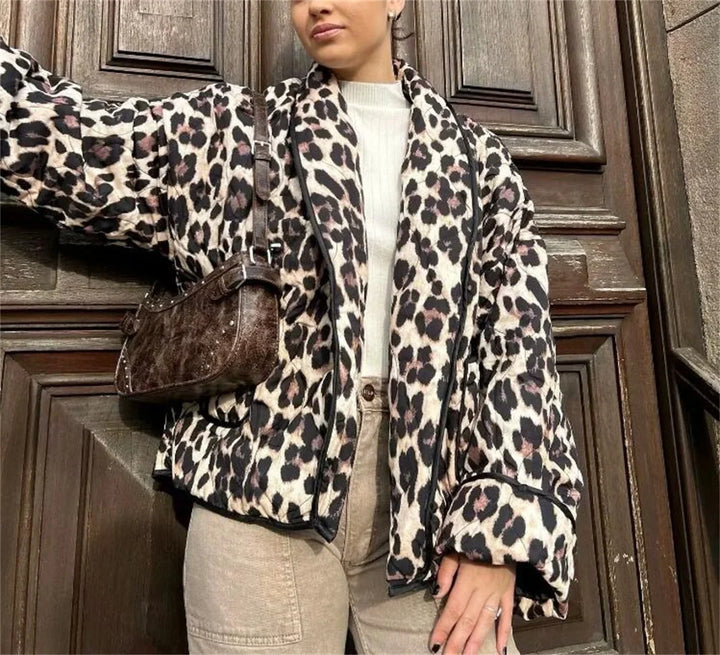 Vintage trendy leopard jacket