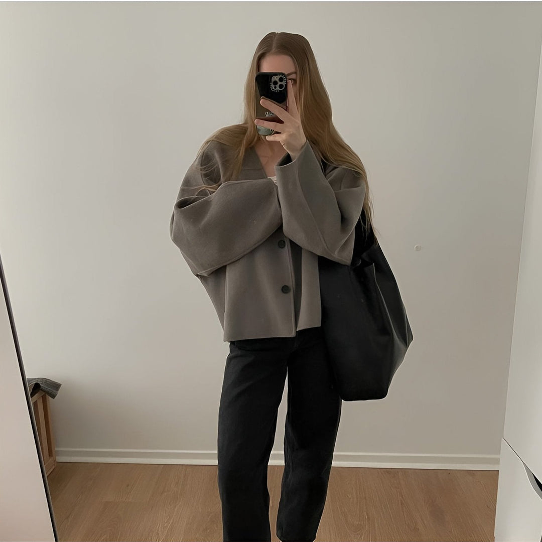 Chic lady blends blazer